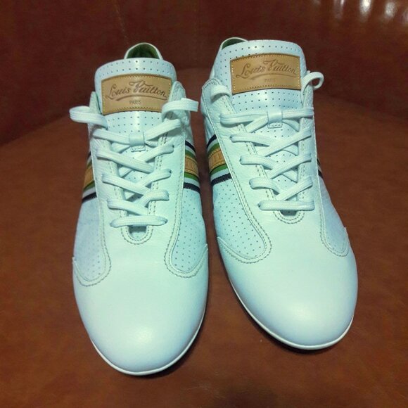 LOUIS VUITTON WHITE PERFORATED LEATHER BASTIA SNEAKERS - Picture 5 of 7